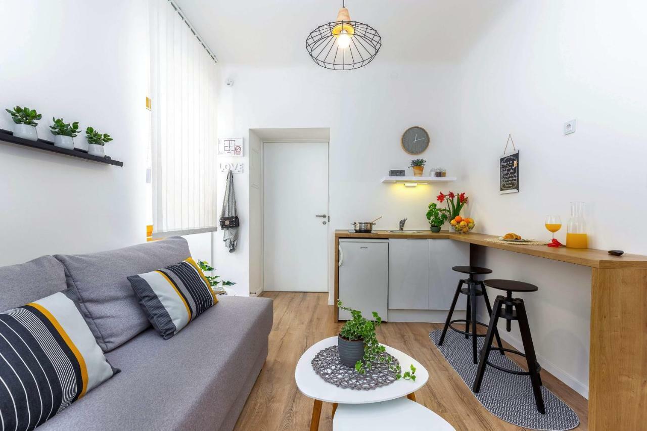 Rijeka Apartments Terra I & II ภายนอก รูปภาพ